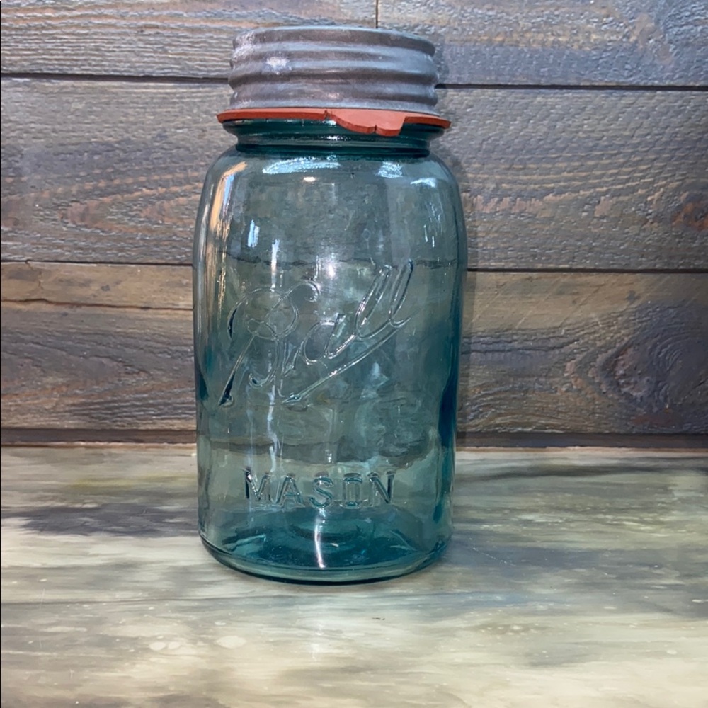 Ball Mason Jar with Lid